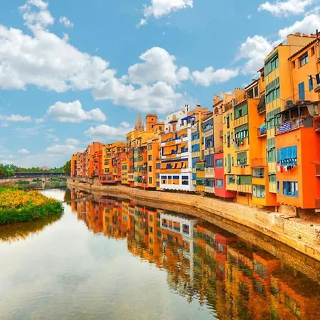 La Lleona Apartmán Girona